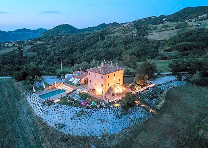 Palazzo Serre - Natura & Piscina San Leo Foto