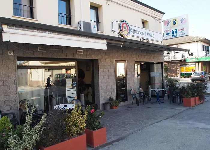 Caffetteria Dell'Angolo Hotel Borghetto Secondo photo