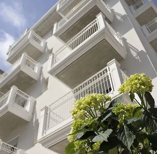 Residence Hotel Rubino Fogliano Marina photo