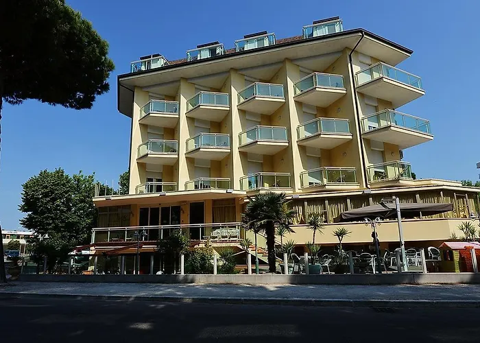 Hotel Bamar Pinarella photo